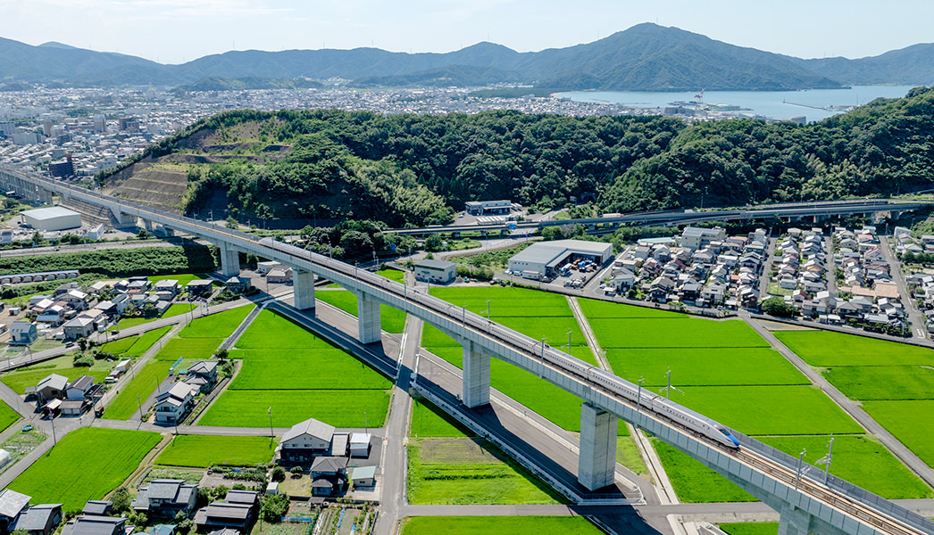 写真：大蔵余座橋梁①