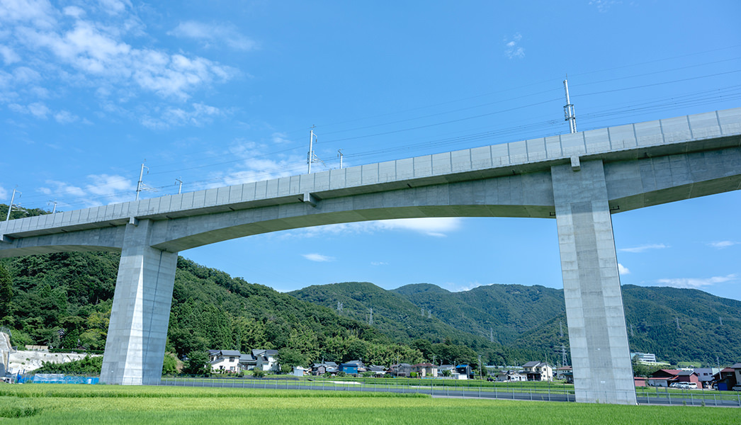 写真：大蔵余座橋梁③